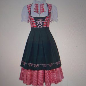 Women's XL Dirndl Oktoberfest Costume